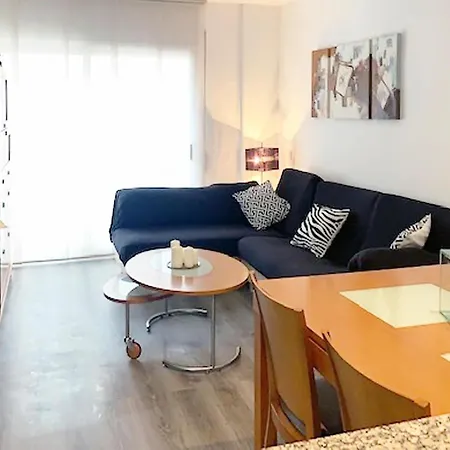 3 Bedroom Cozy In La Rapita
